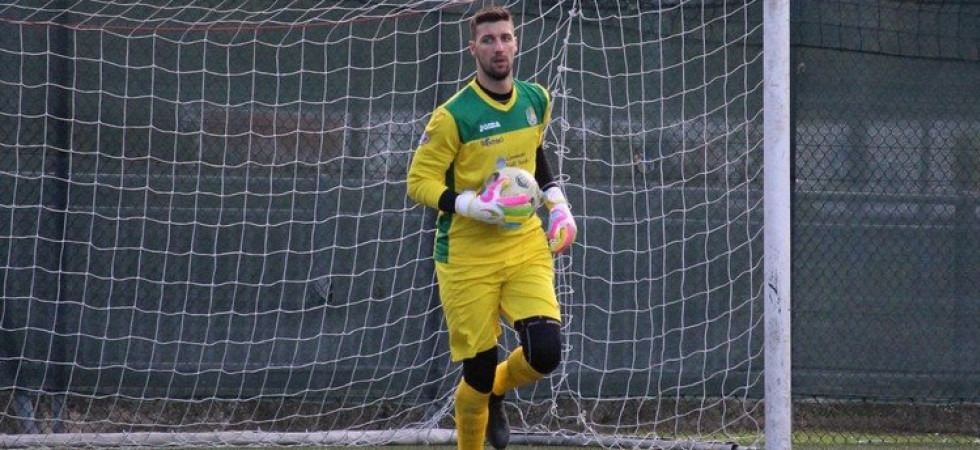 Michele Poli, portiere della Benacense, decisivo nella sfida contro il Sacco San Giorgio Michele Poli, portiere della Benacense, decisivo nella sfida contro il Sacco San Giorgio